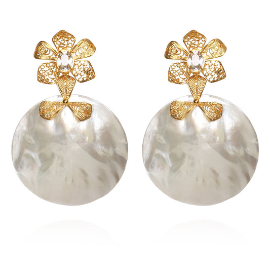 GARDENIA SHELL HOOPS