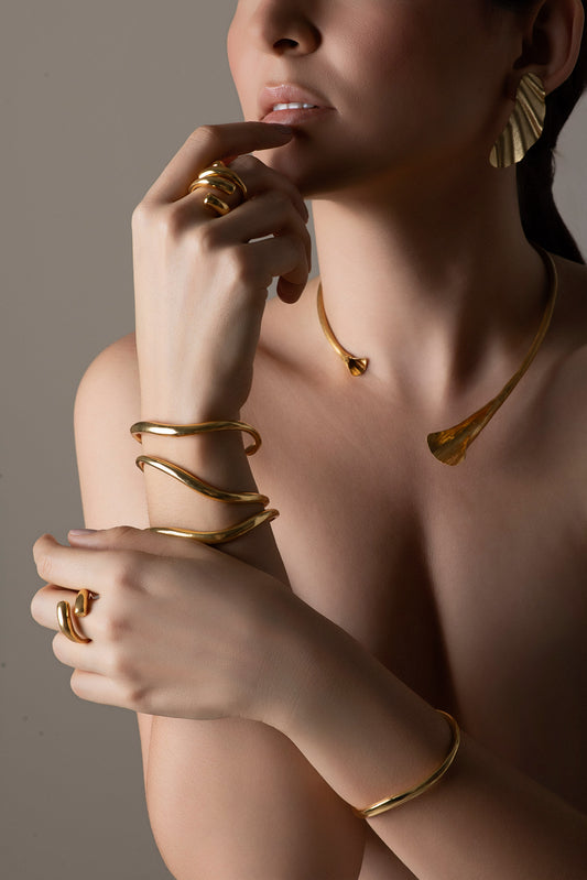 Silhouette Open Bangle