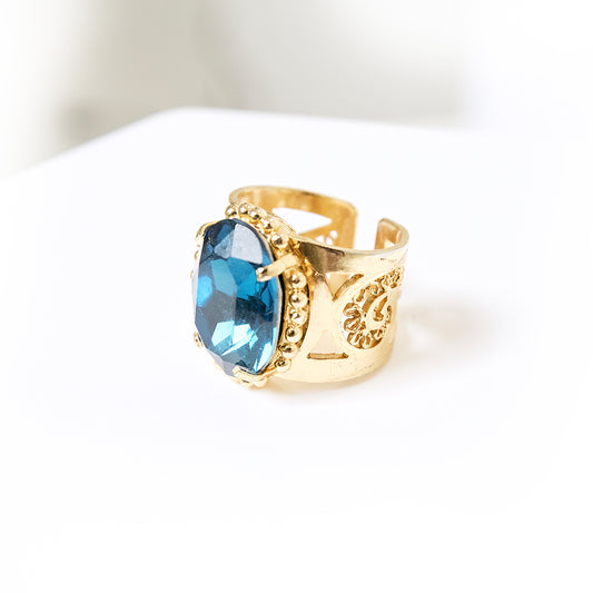 Oval Luxe Filigree Ring