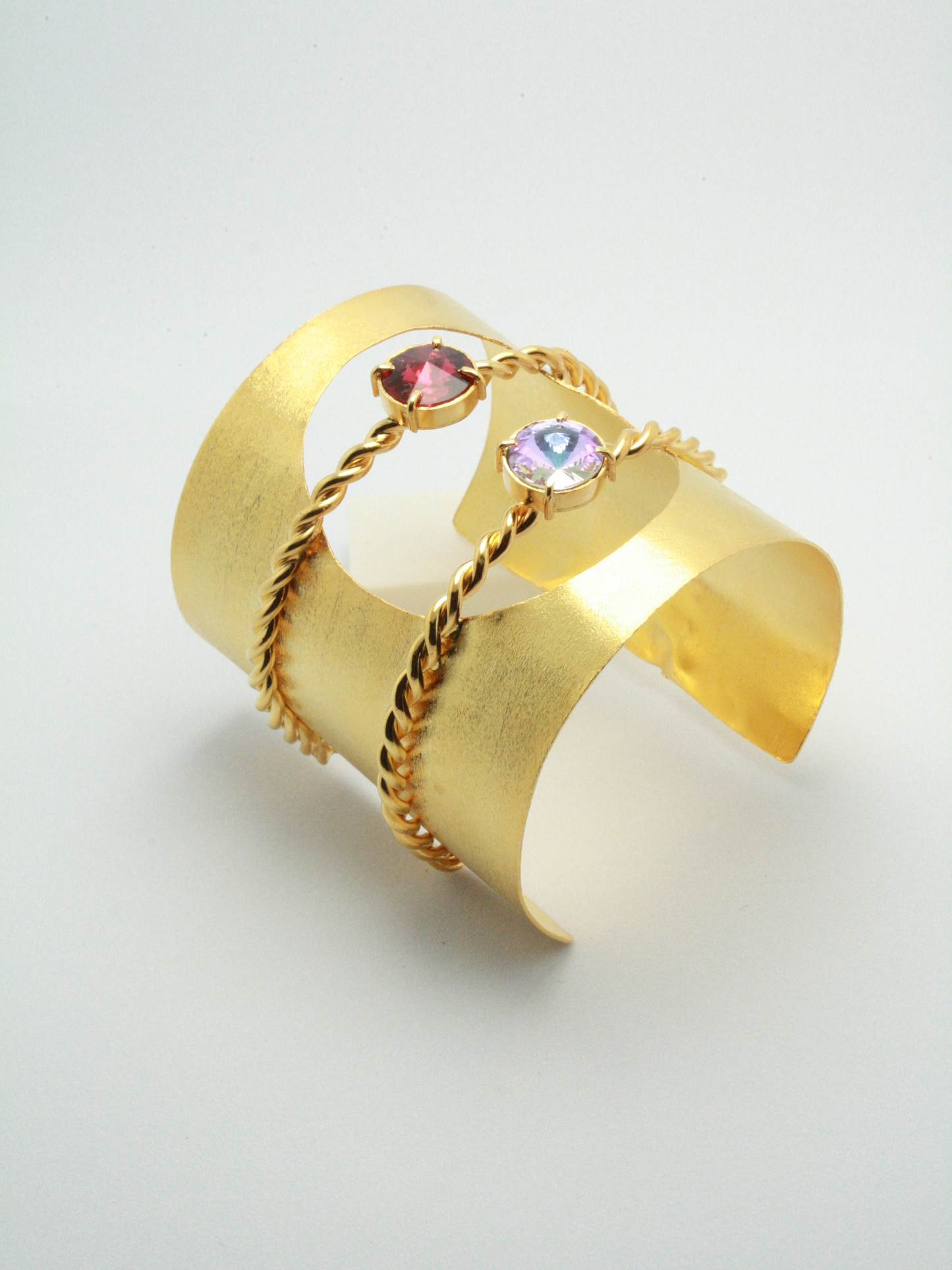 Twisted Ethereal Cuff