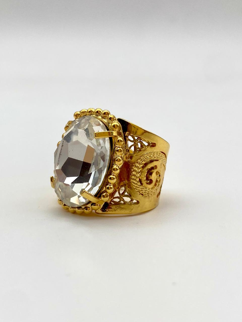 Oval Luxe Filigree Ring